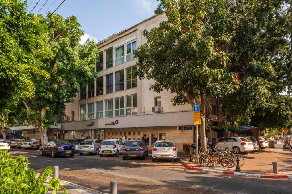 Big Apartment Next To Gordon Beach Plus Free Parking Tel Aviv Esterno foto